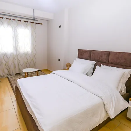 Apartment Viatirana By Shqiptrip