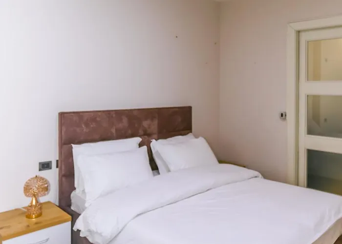 Viatirana By Shqiptrip * Tirana